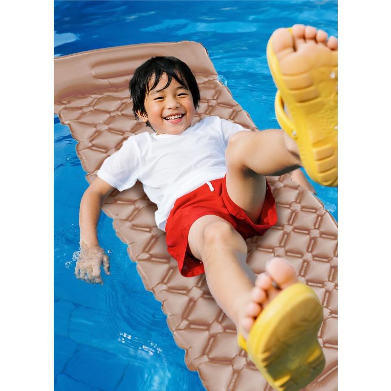 Samonapowietrzny materac dmuch – Camping Air Mattress Built In Pump recenzja i cena